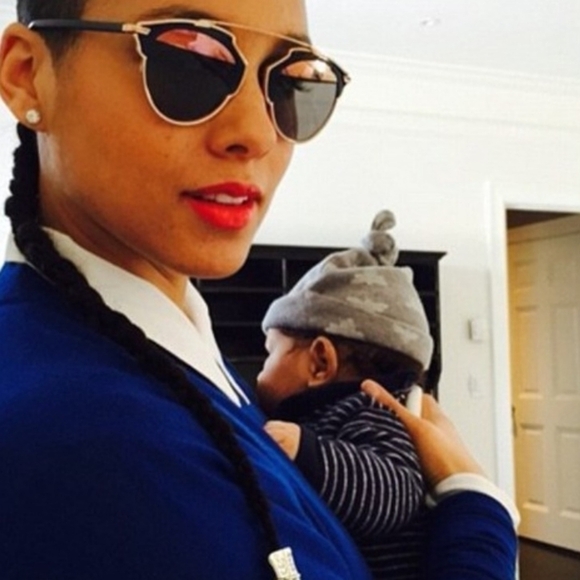 AUTHENTIC Dior so real sunglasses worn by many celebrities - Picture 3 of 12